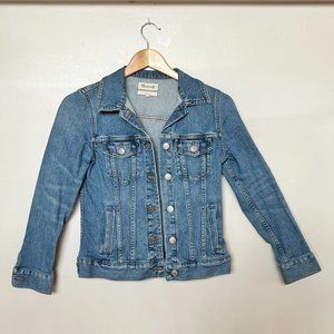 Madewell Classic Jean Jacket in Medium Wash